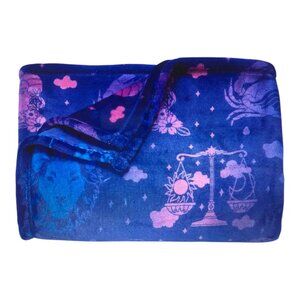 The Big One Supersoft Oversized Throw Blanket Zodiac Astrology Signs 60" X 72"
